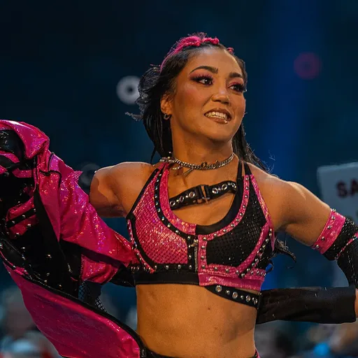 Portrait of Roxanne Perez