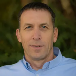 Portrait of Matan Kahana