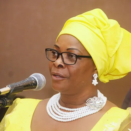 Portrait of Esther Lungu