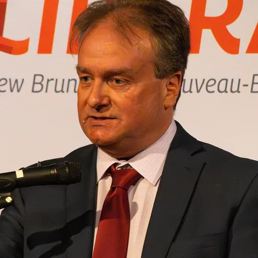 Portrait of Aaron Kennedy