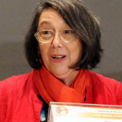 Portrait of Line Bareiro