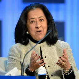 Portrait of Lubna Olayan