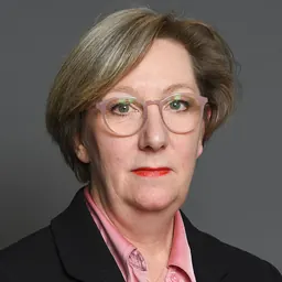 Portrait of Samantha Dixon