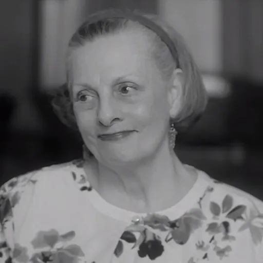 Portrait of Dana Ivey
