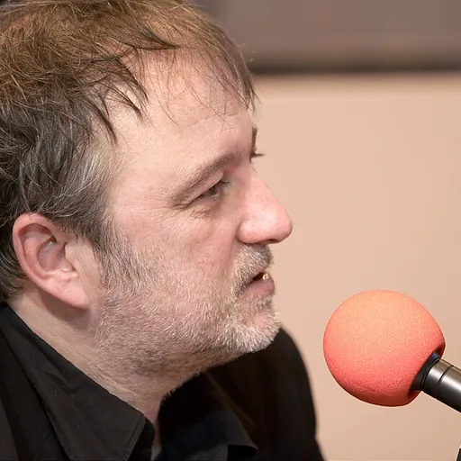 Portrait of Denis Robert