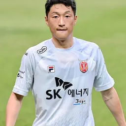 Portrait of Choi Young-jun