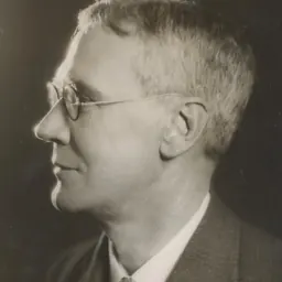 Portrait of Mac Abbott