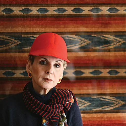Portrait of Lynn Gilbert
