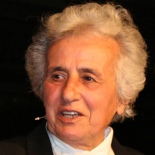 Portrait of Anita Lasker-Wallfisch
