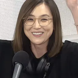 Portrait of Lee Hee-jin