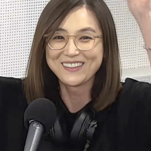 Portrait of Lee Hee-jin