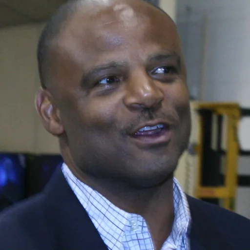 Portrait of Warren Moon
