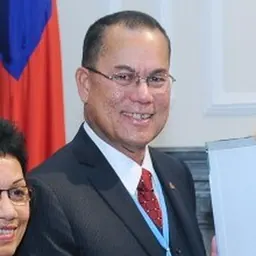Portrait of Donald Capelle