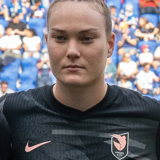 Portrait of Maiara Niehues