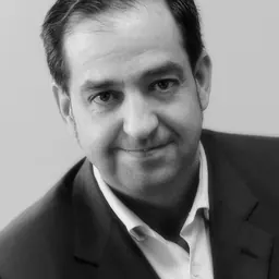Portrait of Gildo Seisdedos Domínguez