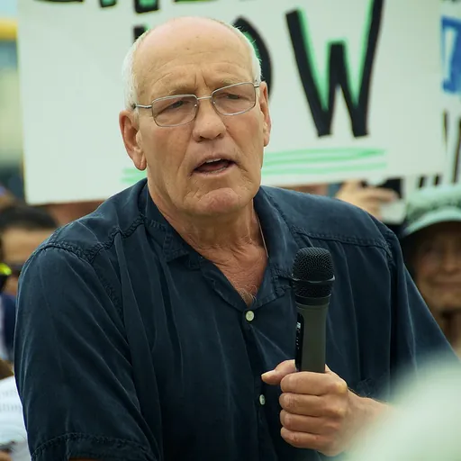 Portrait of Bill Rosendahl