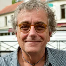 Portrait of A. Craig Copetas