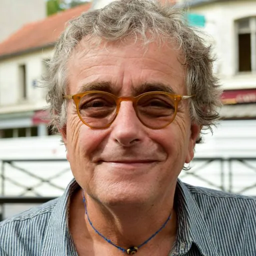 Portrait of A. Craig Copetas