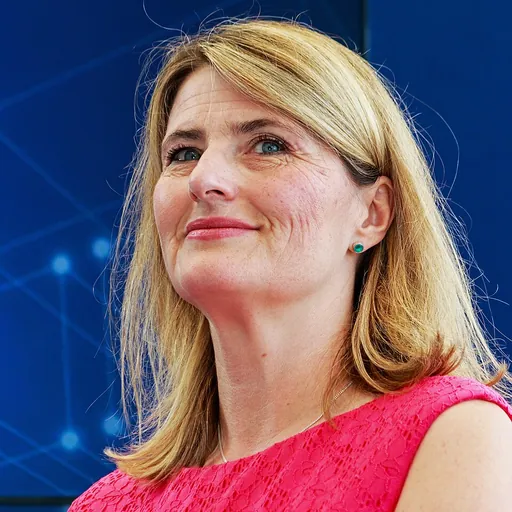 Portrait of Tina Hassel