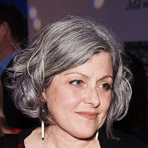 Portrait of Vivienne Anderson