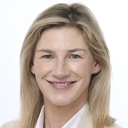 Portrait of Nina Carberry