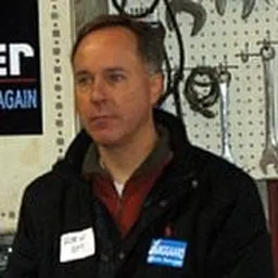 Portrait of Robin Vos