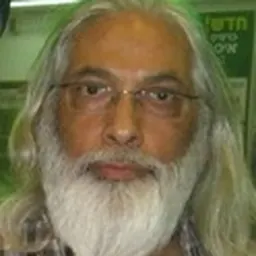 Portrait of Goel Ratzon