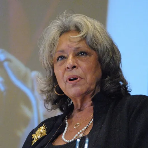 Portrait of Vivian Pinn