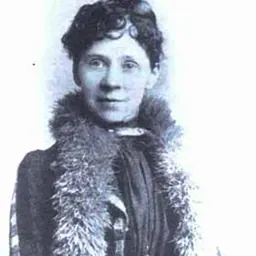 Portrait of Pearl Rivers