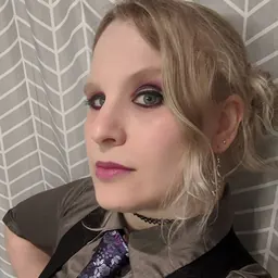 Portrait of Annie VanderMeer