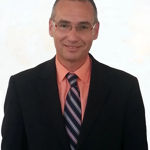 Portrait of Arnon Afek