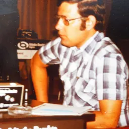 Portrait of Shimon Kagan