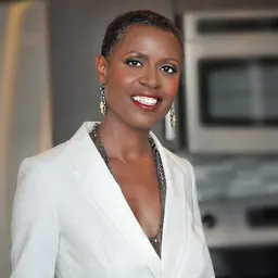 Portrait of Tracye McQuirter