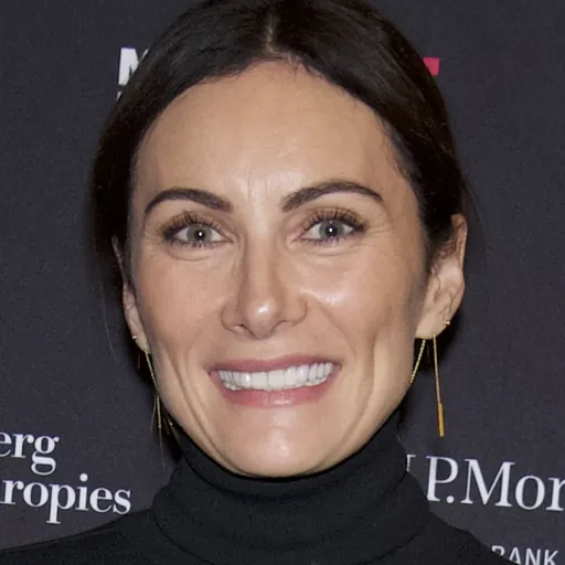 Portrait of Laura Benanti