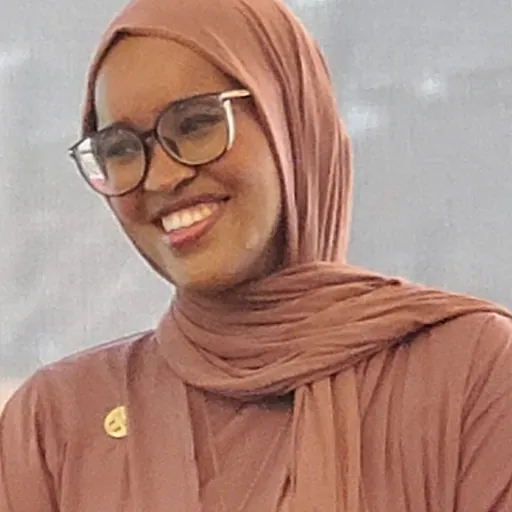 Portrait of Munira Abdullahi