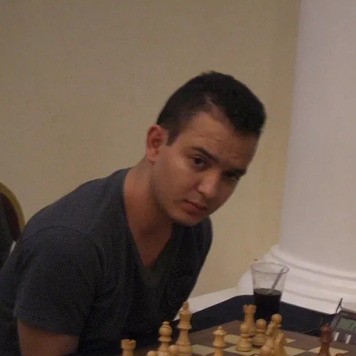 Portrait of Sergio Barrientos