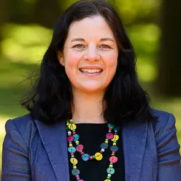 Portrait of Jo Clay