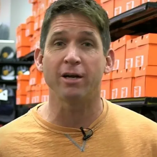 Portrait of Ed McCaffrey