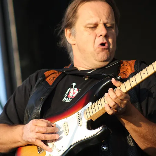 Portrait of Walter Trout