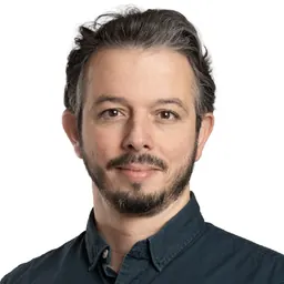 Portrait of Moisés Ferreira