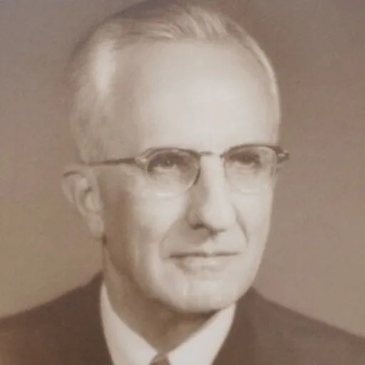 Portrait of Robert Van Pelt