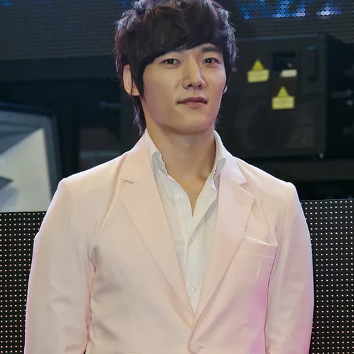 Portrait of Choi Jin-hyuk