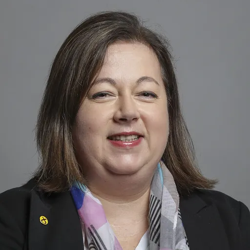 Portrait of Kirsten Oswald