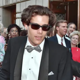 Portrait of Dana Ashbrook
