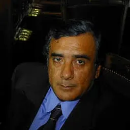 Portrait of Ramón Saadi