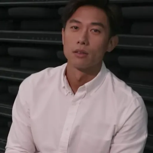 Portrait of Desmond Tan