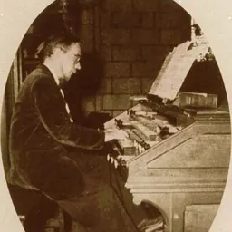 Portrait of Raphae͏̈l Fumet