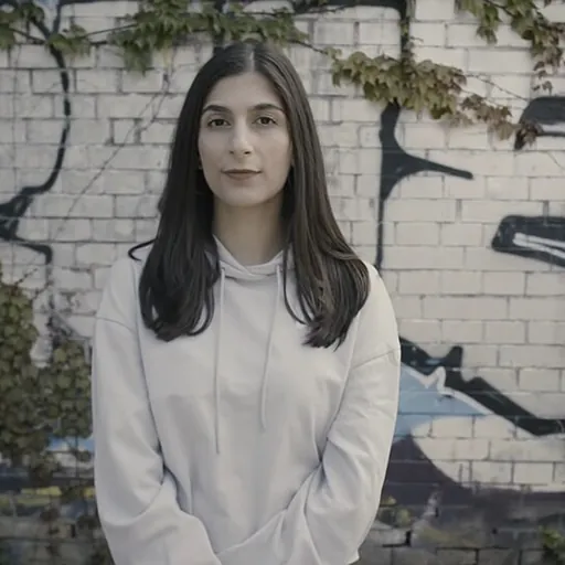 Portrait of Miriam Davoudvandi