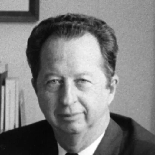 Portrait of Kenneth R. Giddens
