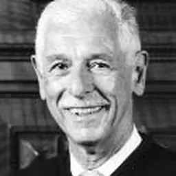 Portrait of Carlos Bea
